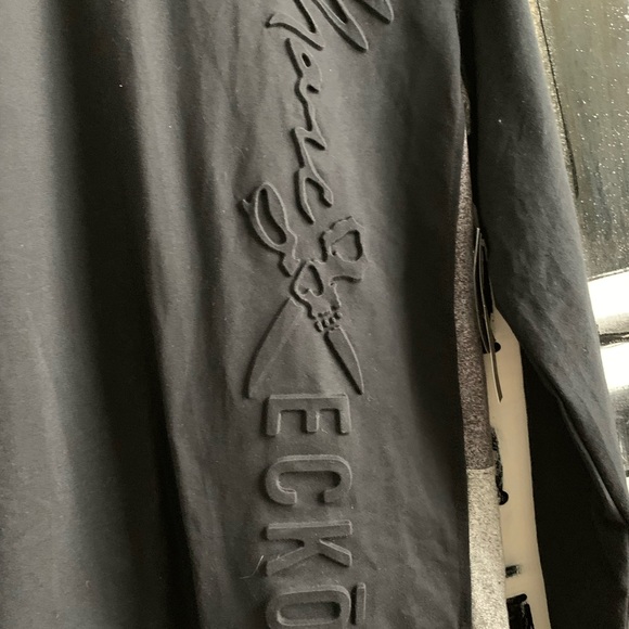 SZ NWT Marc ECKO Cut & Sew Henley tshirt - Picture 2 of 6